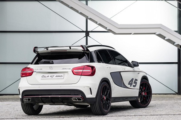 GLA45-AMG-04