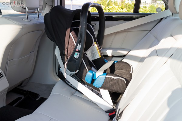 benz-child-seats-31