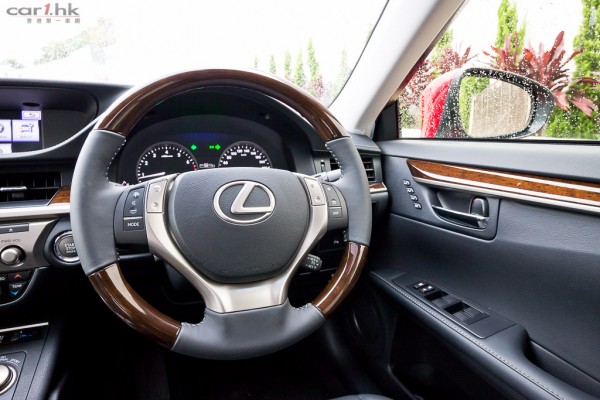 lexus-es250-2013-review-12