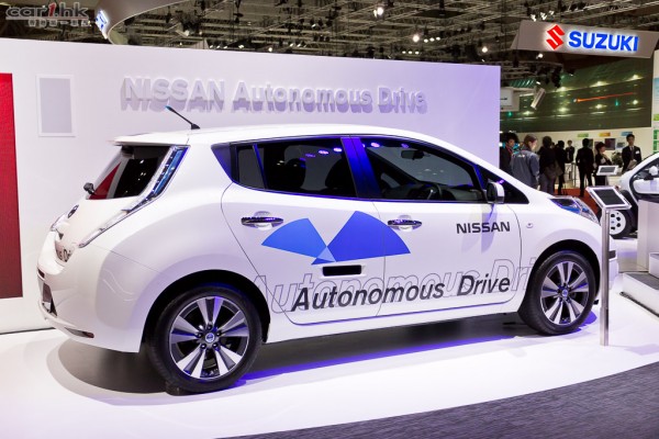 nissan-booth-tms2013-25