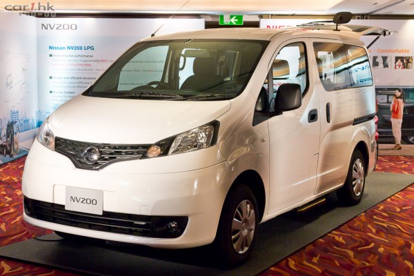 nissan-e-nv-200-press-122