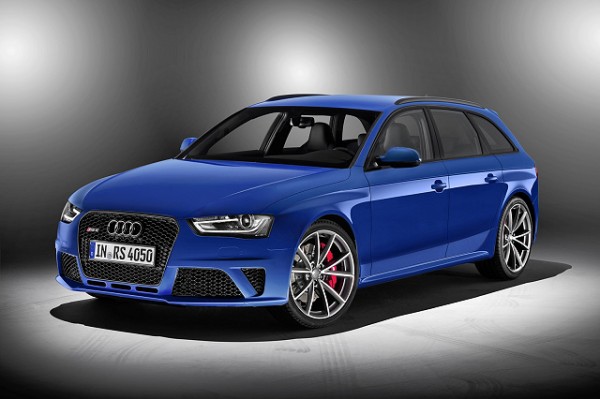 Audi-RS4-Avant-Nogaro-Selection-01