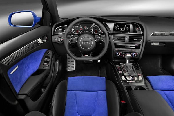 Audi-RS4-Avant-Nogaro-Selection-05
