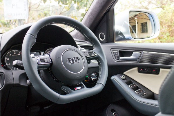 audi-sq5-2014-review-023