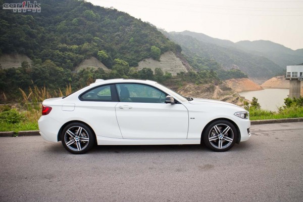 bmw-220i-2014-review-002