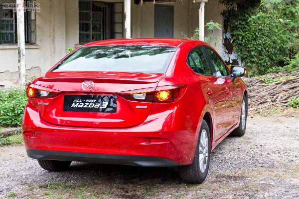 mazda3-2014-review-005