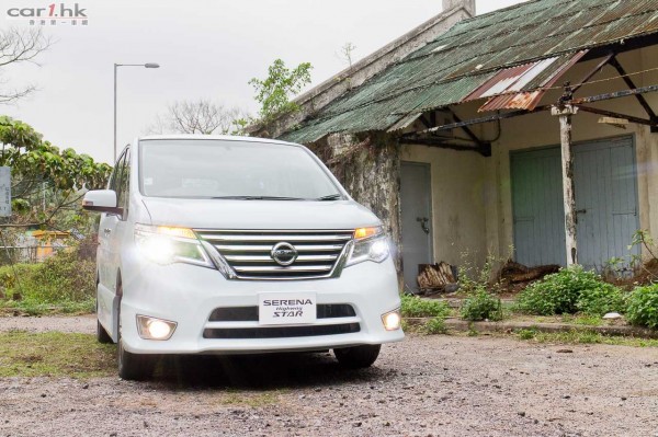 nissan-serena-2014-review-002