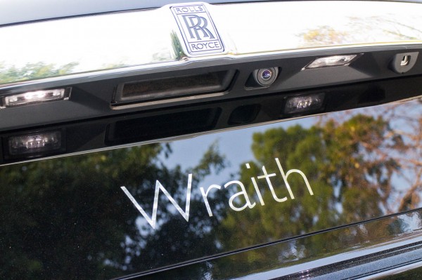 rolls-royce-wraith-2014-review-015