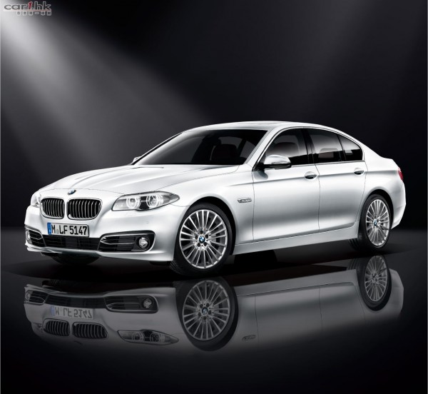 BMW_5_White