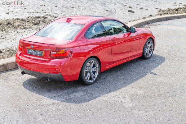 bmw-m235i-2014-review-02