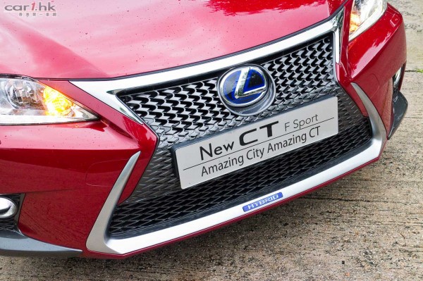 lexus-ct200h-f-sport-2014-review-05