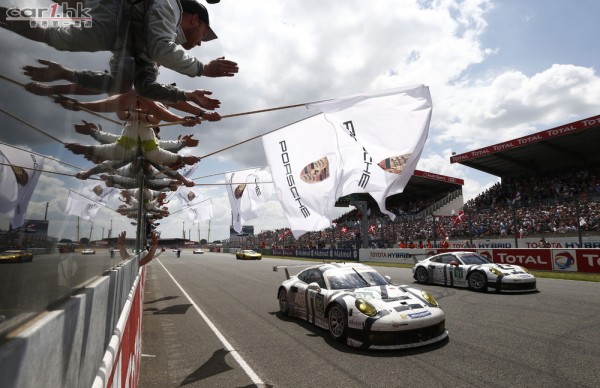 porsche-911-rsr-won-the-le-mans-24-02