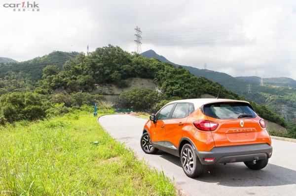 renault-captur-2014-review-02