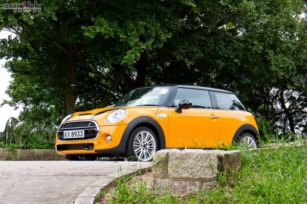 mini-cooper-s-2014-review-08