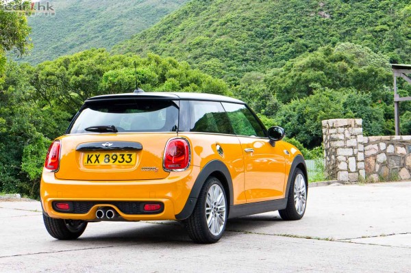 mini-cooper-s-2014-review-09