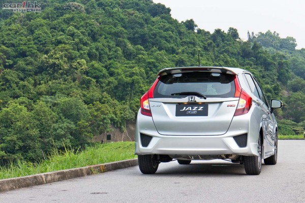 honda-jazz-rs-2014-review-04