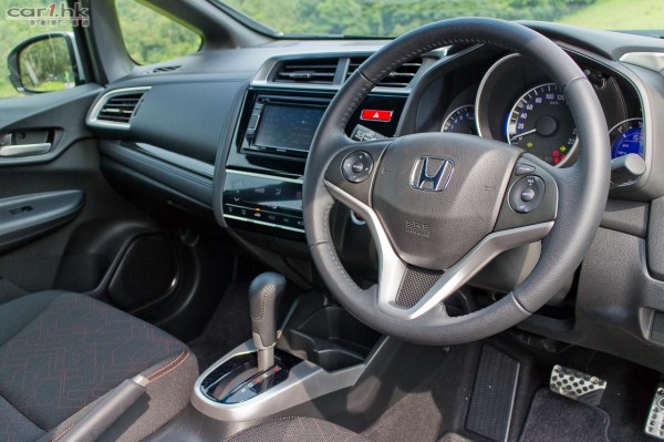 honda-jazz-rs-2014-review-11