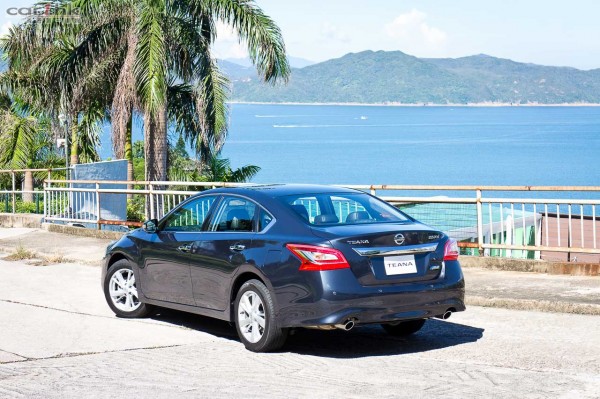 nissan-teana-2014-review-06