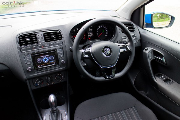 vw-polo-1200cc-2014-review-10