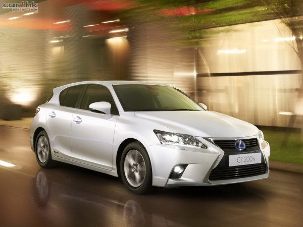 Lexus CT200h