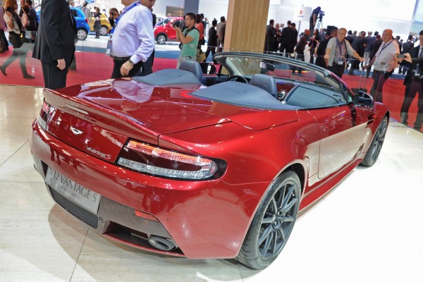 Vantage-S-Roadster-02