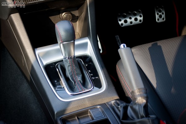 subaru-wrx-2014-review-17