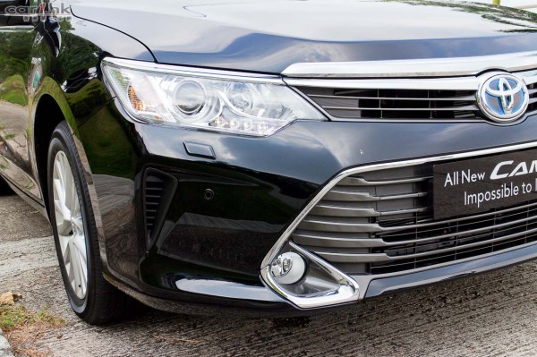toyota-camry-2014-review-04