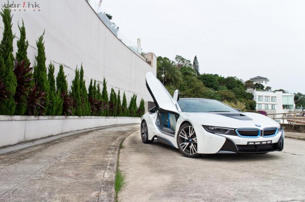 bmw-i8-review-2014-13