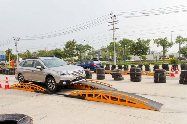 subaru-outback-2014-021