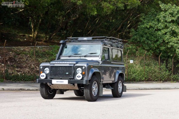 landrover-defender-90-station-2014-01