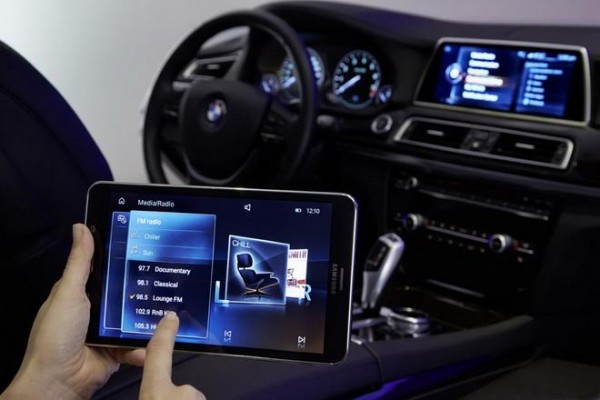 bmw_touchcommand