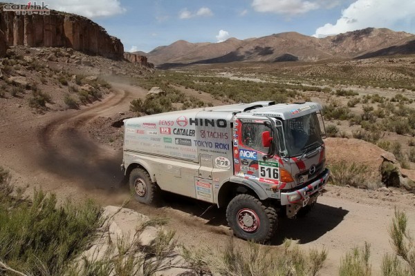 hino-dakar-2015-01