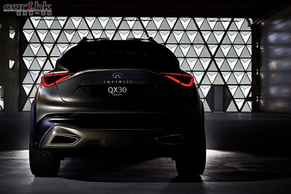 infiniti-qx30-launch-2015