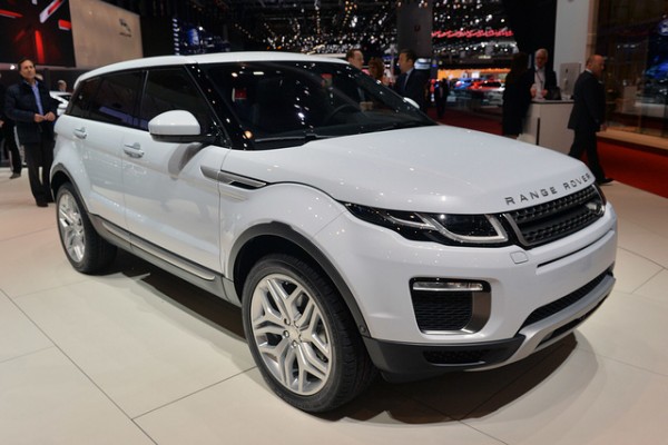 01-2016-range-rover-evoque-geneva-1