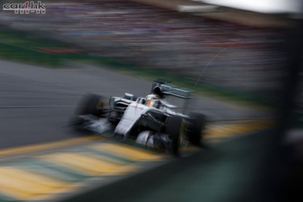 f1-qualifying-in-australia-2015-39