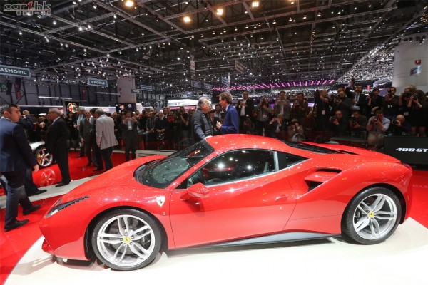 ferrari-488-gtb-2015-08