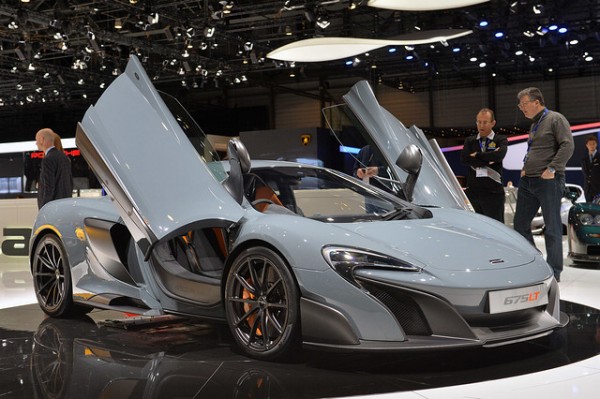 mclaren-675lt-03