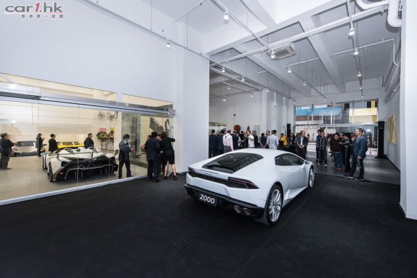 the-new-lamborghini-nevis-repair-center-in-kwai-chung-grand-opening-04