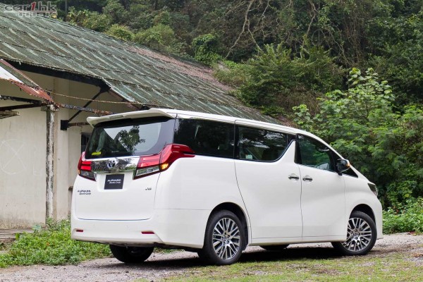 toyota-alphard-2015-107