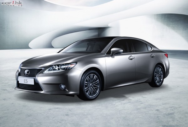 20150415_LexusES