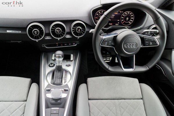 audi-tt-55-quattro-2015-review-16