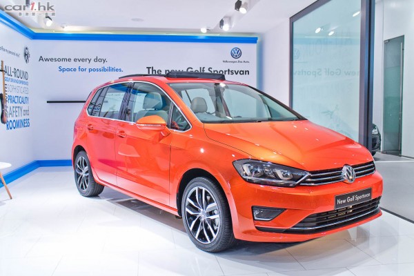 vw-golf-sportsvan-2015-launch-01