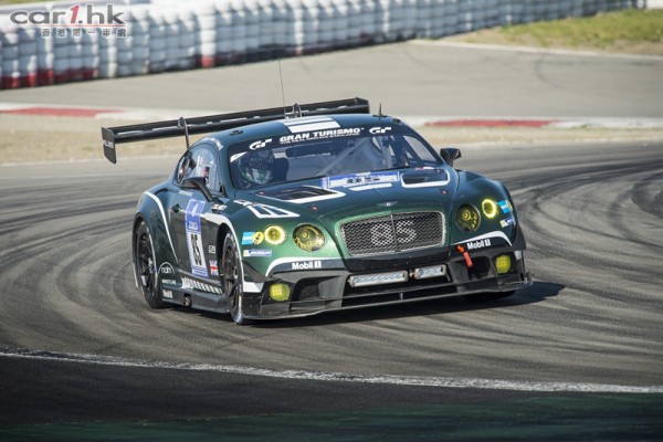 bentley-24hours-2015-04