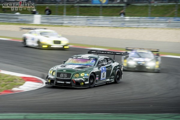 bentley-24hours-2015-06