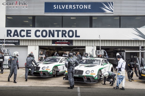 bentley-silverstone-2015-09