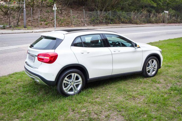 benz-gla200-2015-review-17