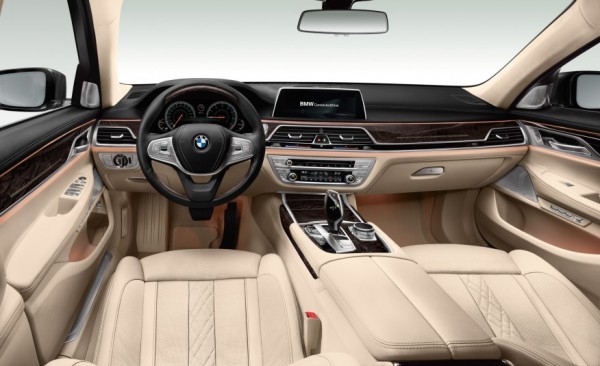 2016-BMW-750Li-xDrive-10