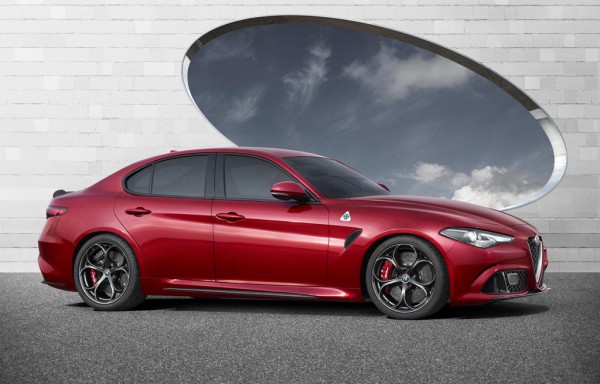 Alfa-Romeo-Giulia-5