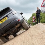 Jaguar Land Rover 公開 APP 遙控技術 Jaguar Land Rover 公開 APP 遙控技術