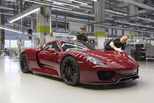 porsche-918-2015-june-04